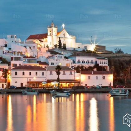 Portimão, big city with a big port and a beautiful beach, senhora da praia